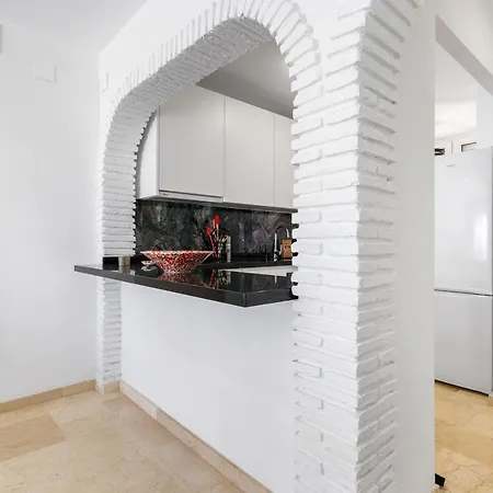 Appartement 300m To The ! *